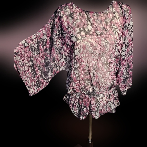 Chico's Lavender and Grey Sheer Peplum Blouse Top Shirt - Picture 1 of 9